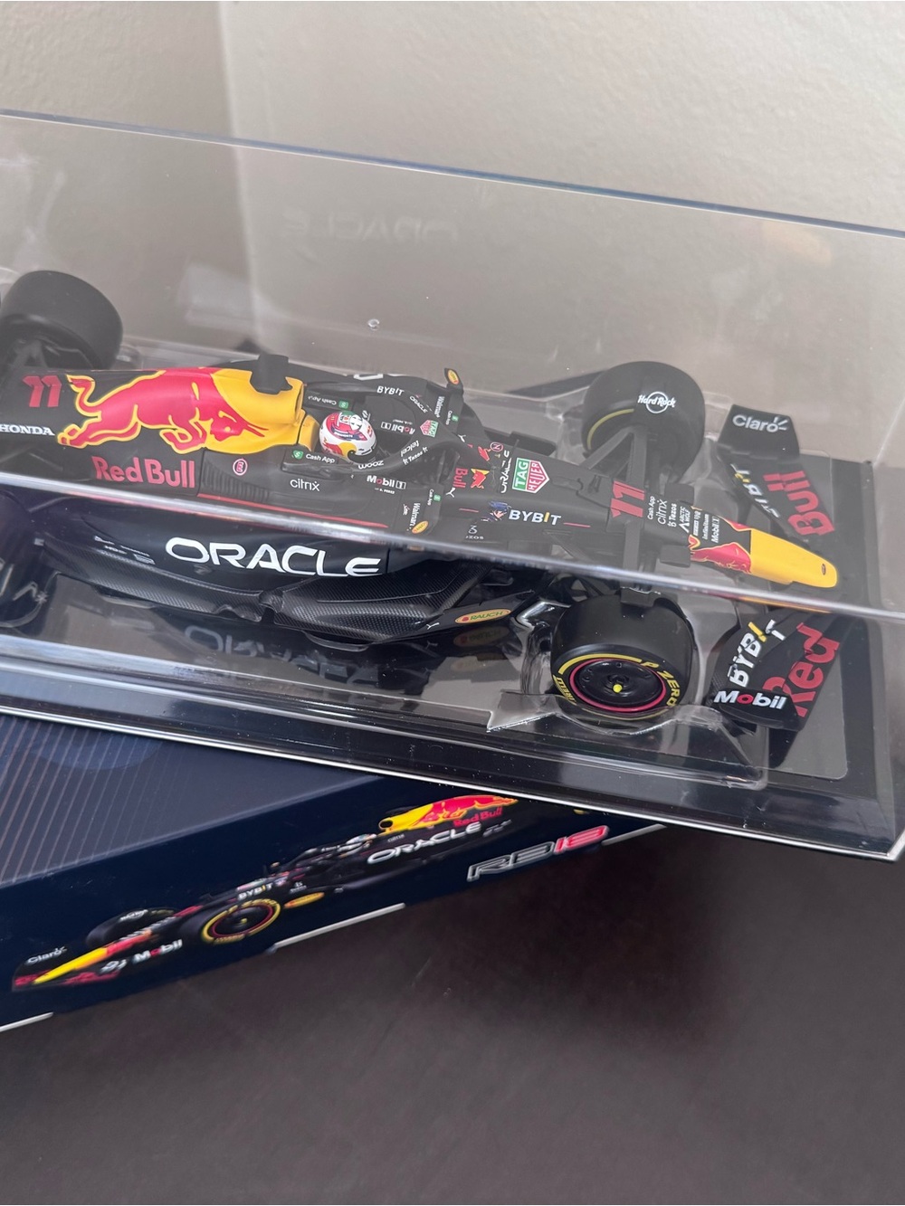 Oracle Team Black & Yellow Formula 1 Die-Cast Toy Car